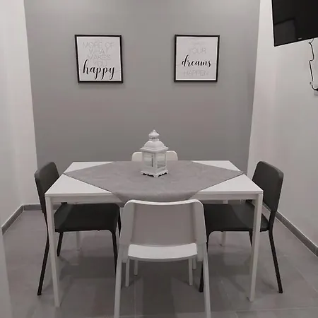 Amunì O 123 Appartamento *